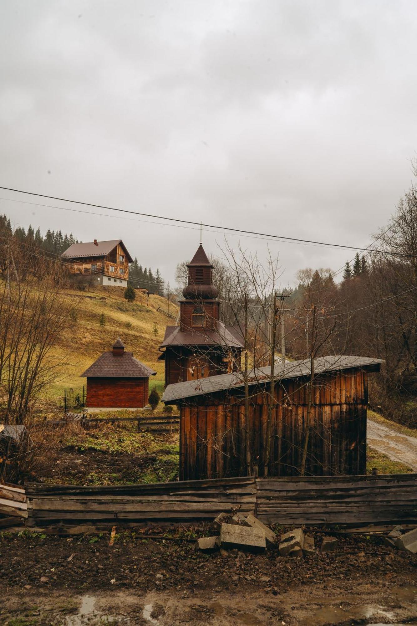 Sv Hotel&Camp Lazeshchyna Eksteriør billede