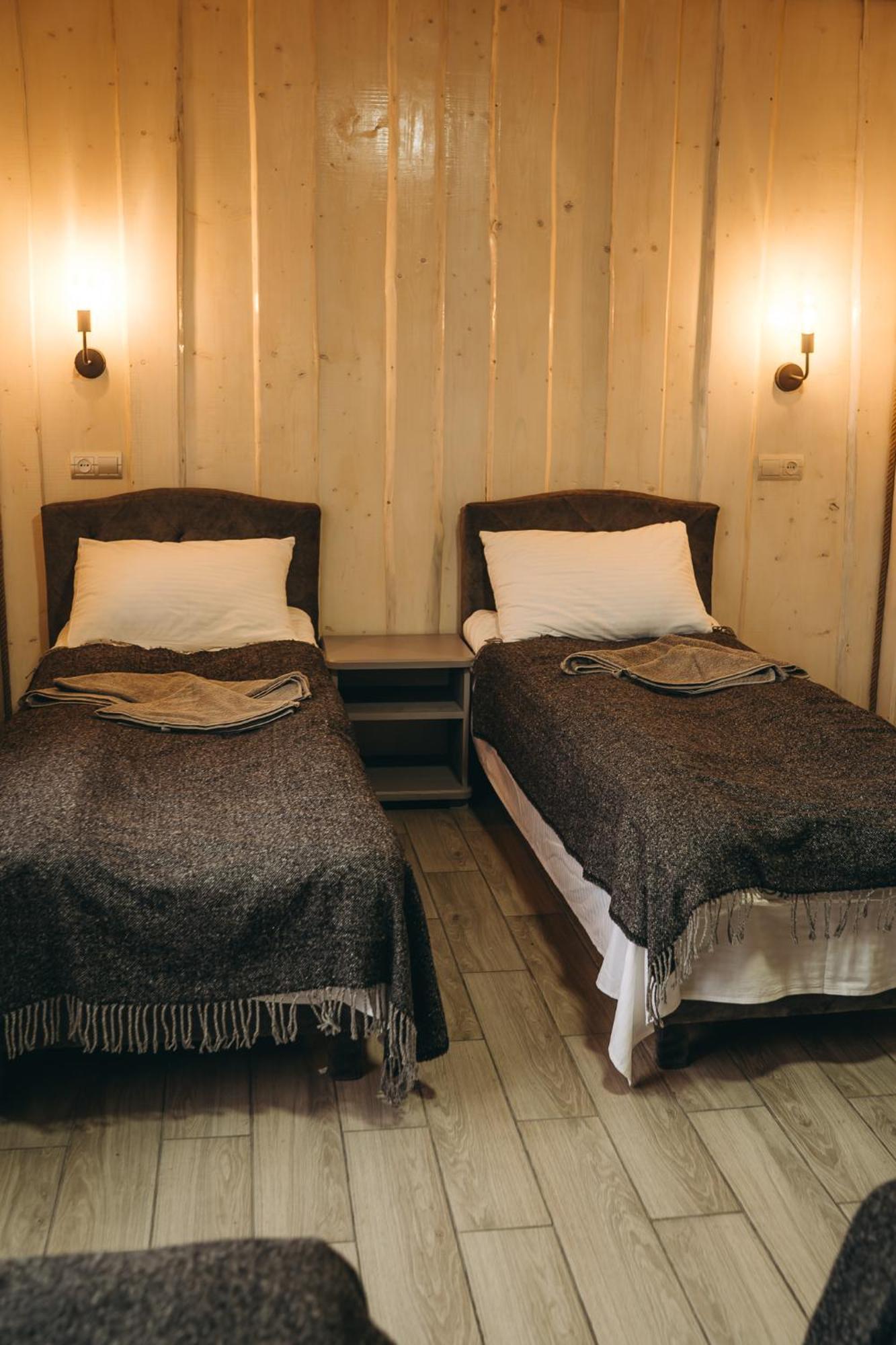 Sv Hotel&Camp Lazeshchyna Eksteriør billede