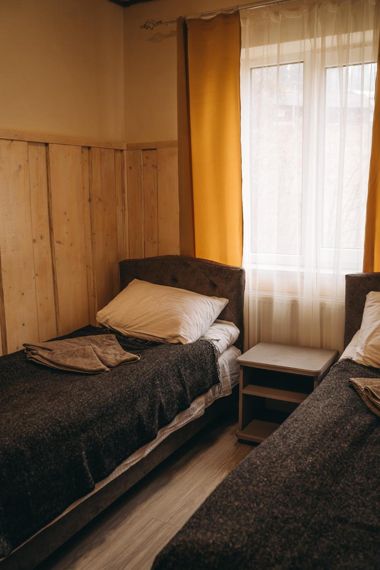 Sv Hotel&Camp Lazeshchyna Eksteriør billede