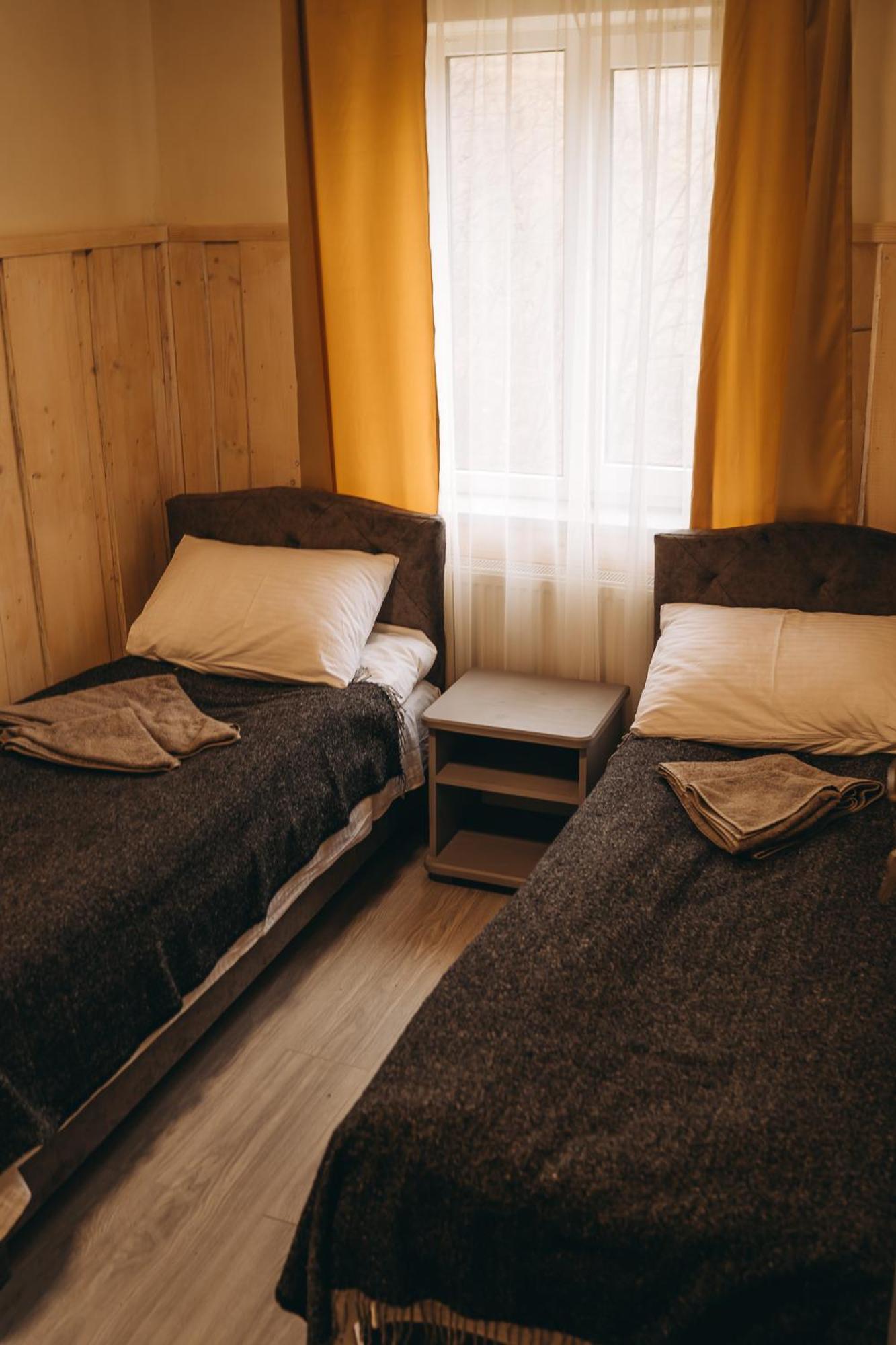 Sv Hotel&Camp Lazeshchyna Eksteriør billede