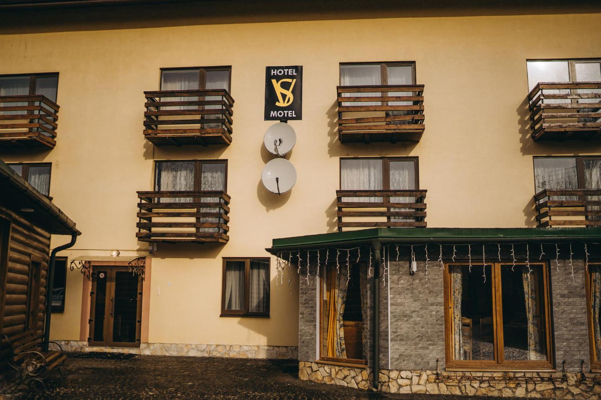 Sv Hotel&Camp Lazeshchyna Eksteriør billede