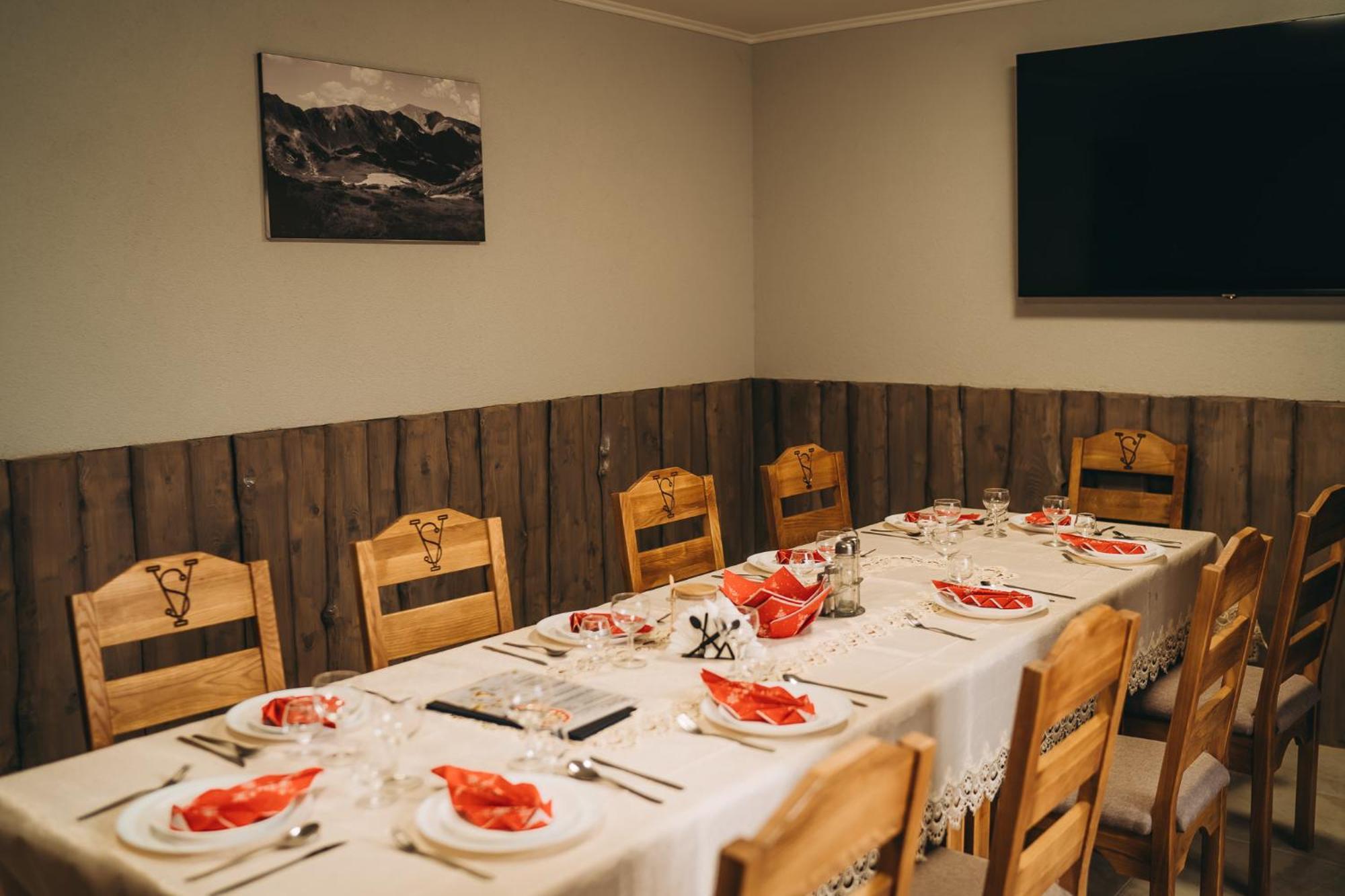 Sv Hotel&Camp Lazeshchyna Eksteriør billede